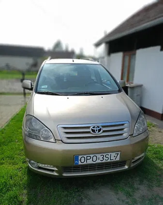 sompolno Toyota Avensis Verso cena 7200 przebieg: 323480, rok produkcji 2002 z Sompolno